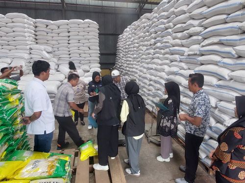 Pastikan Harga Sembako Aman di Bulan Ramadhan, Polres Lampung Utara Bersama Instansi Terkait Monitoring Harga Sembako