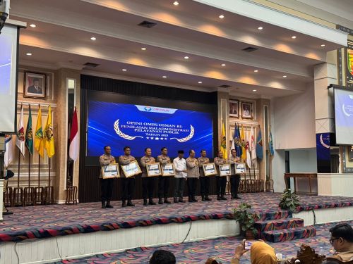Polres Lampung Utara Raih Penghargaan Ombudsman RI